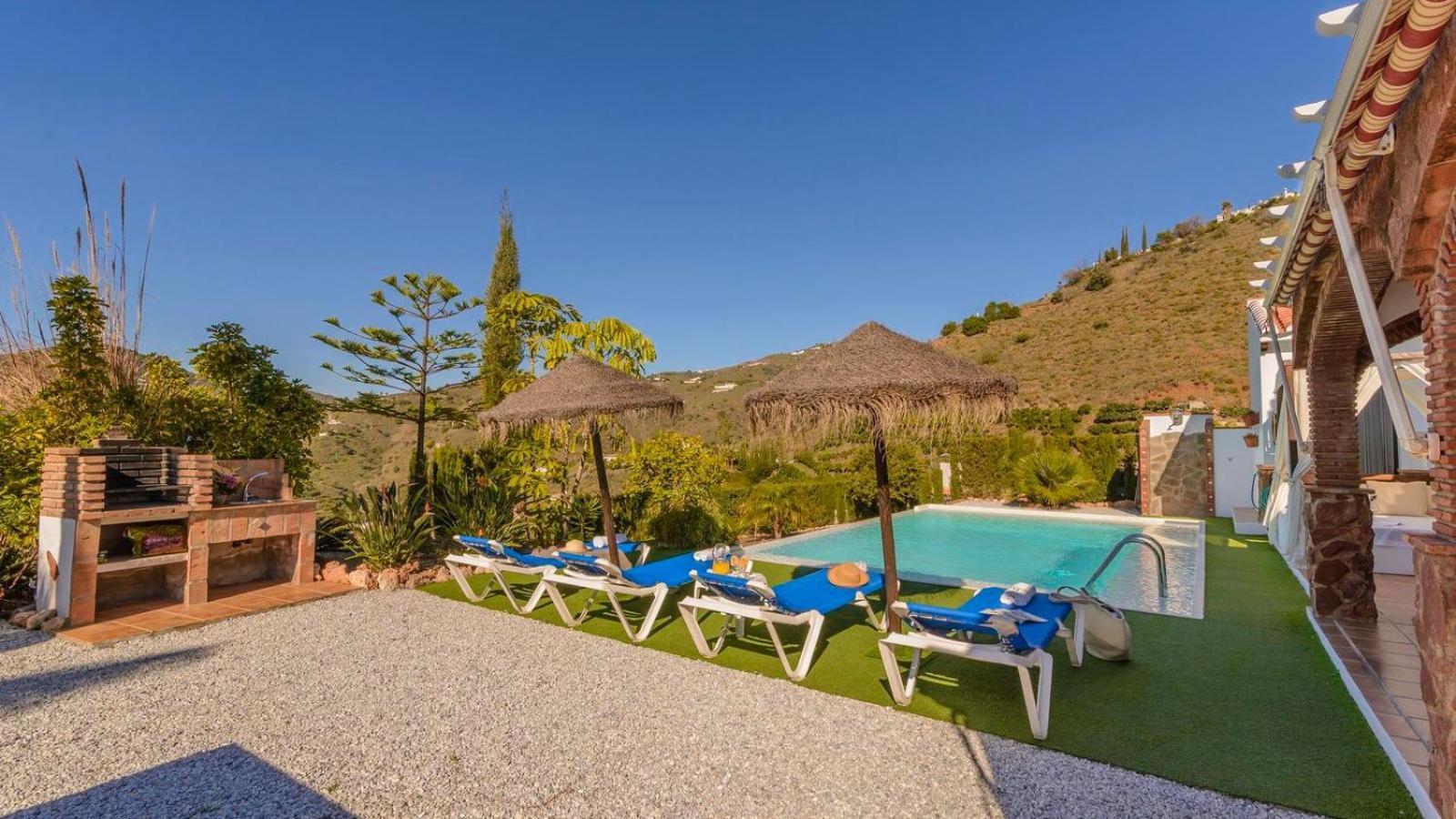 Villa Las Palmeras De Torrox By Ruralidays Εξωτερικό φωτογραφία