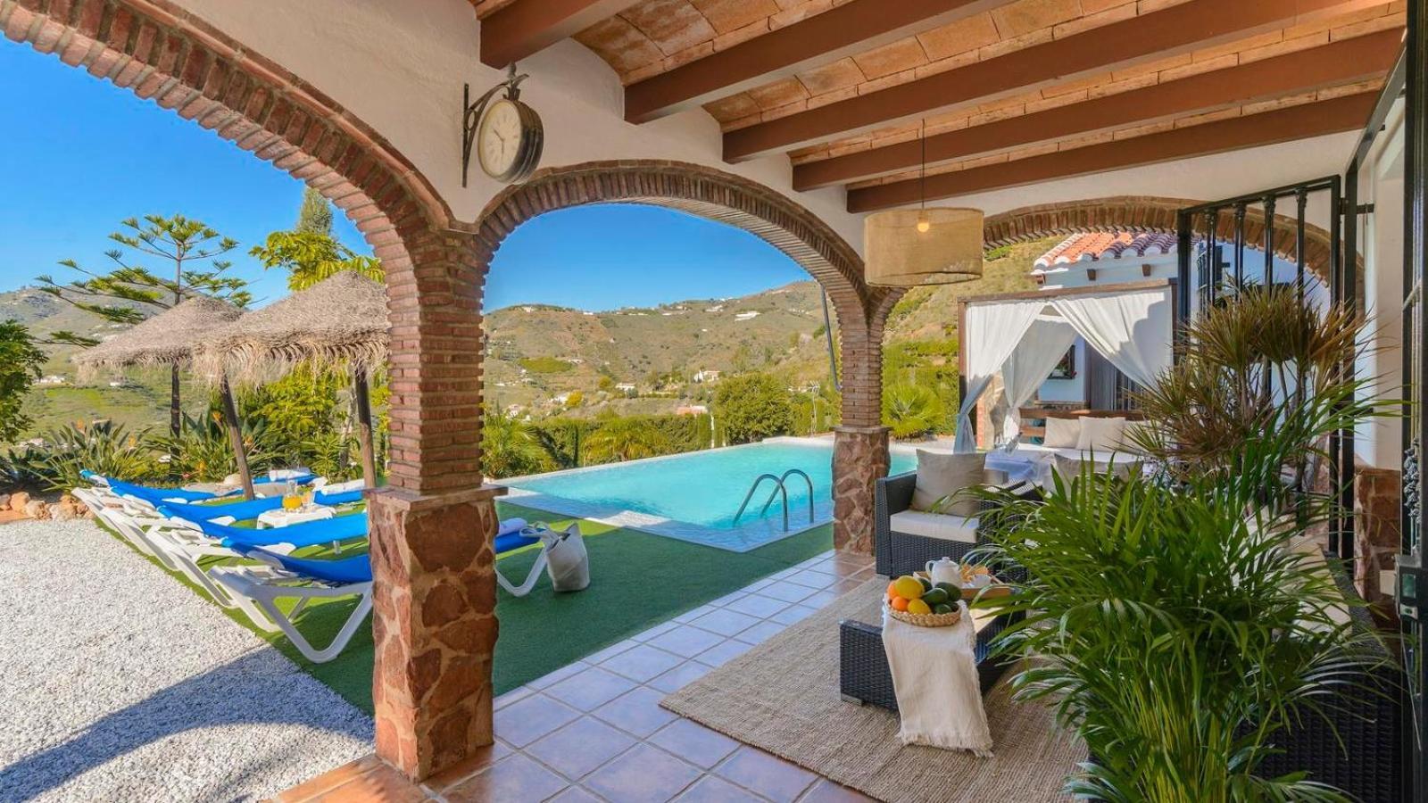 Villa Las Palmeras De Torrox By Ruralidays Εξωτερικό φωτογραφία