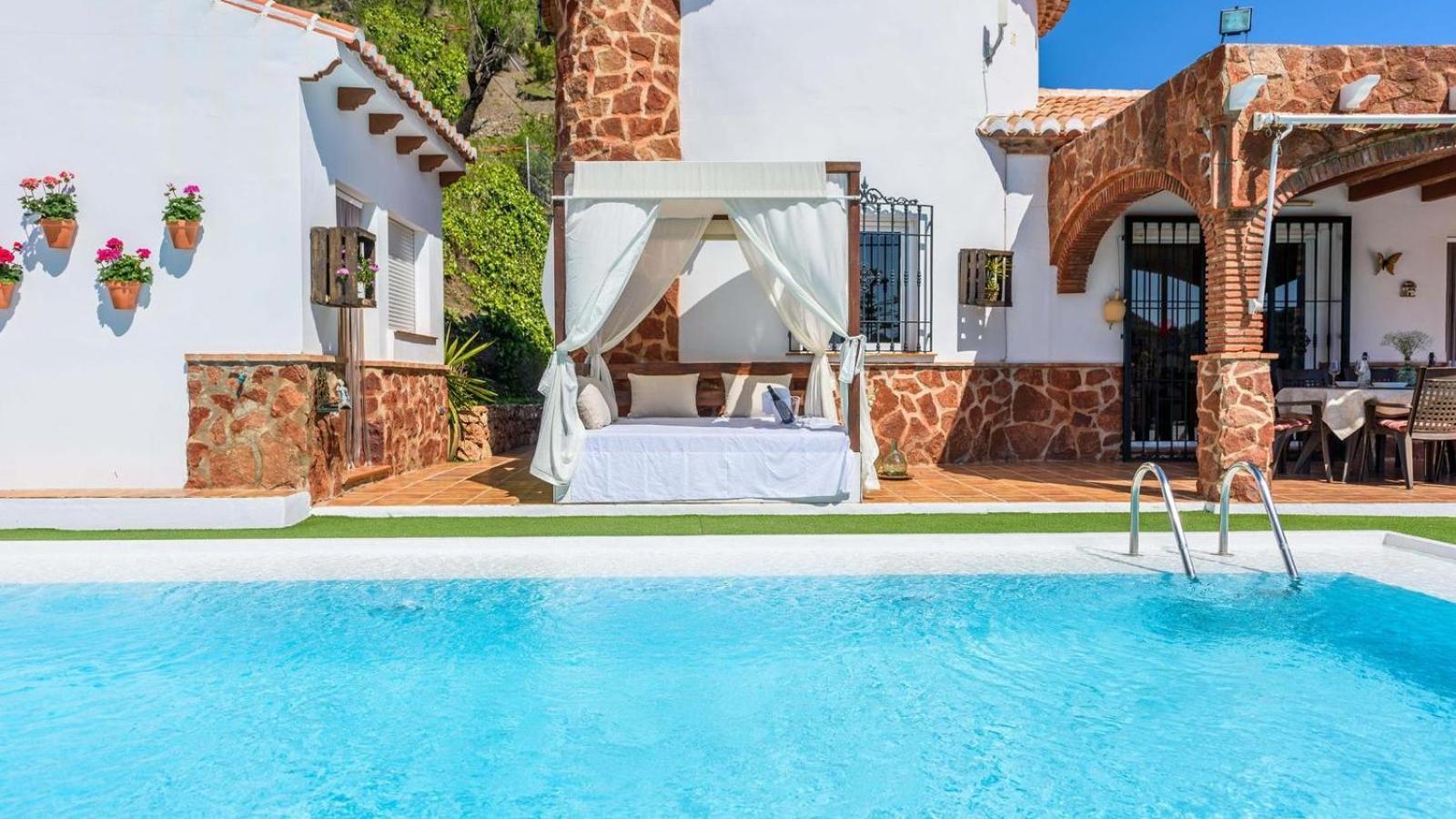 Villa Las Palmeras De Torrox By Ruralidays Εξωτερικό φωτογραφία